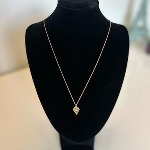 Gold-Plated Necklace with Dainty Charm
✨💛 18-Inch Long Chain